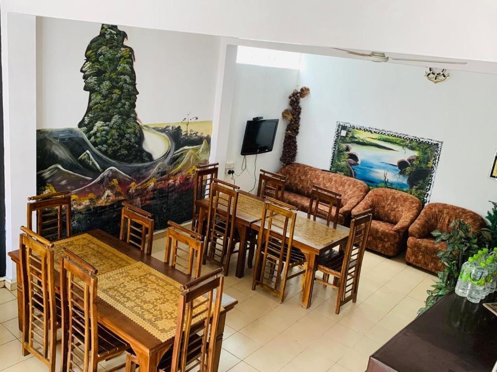 Siumi Rest Otel Nallathanniya Dış mekan fotoğraf