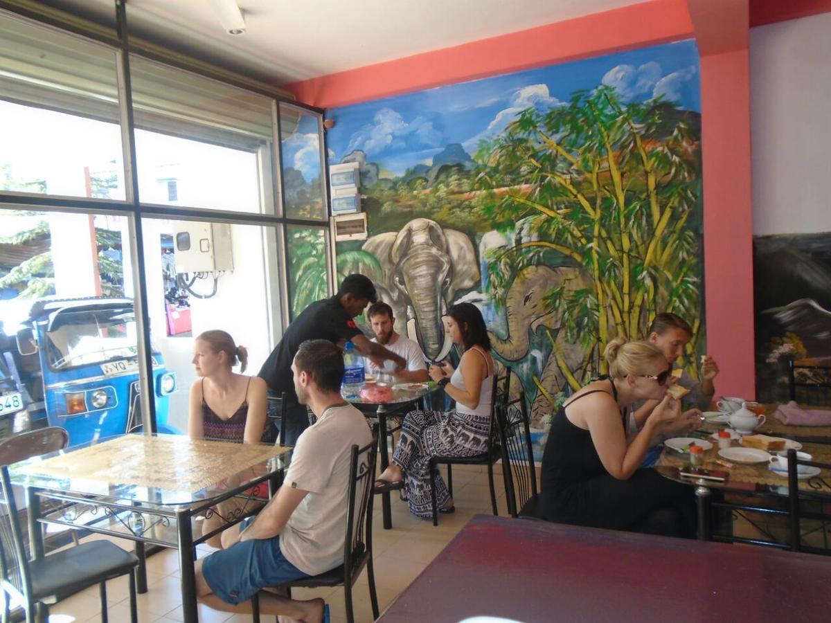 Siumi Rest Otel Nallathanniya Dış mekan fotoğraf